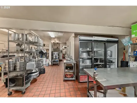 1347 NE Stephens Street Roseburg OR 97470