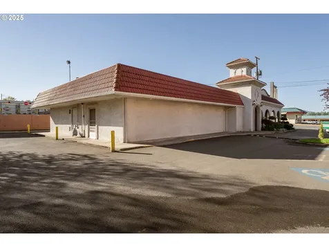 1347 NE Stephens Street Roseburg OR 97470