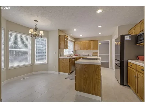 5386 NW 164th Avenue Portland OR 97229
