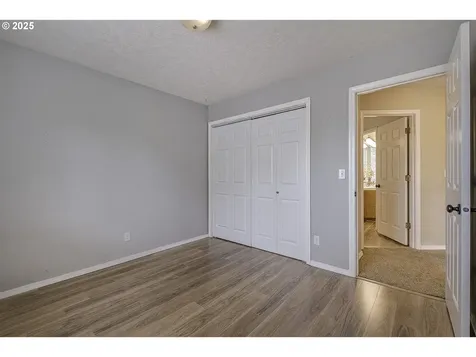 5386 NW 164th Avenue Portland OR 97229