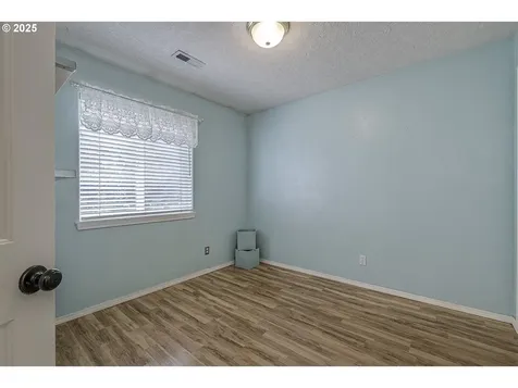 5386 NW 164th Avenue Portland OR 97229