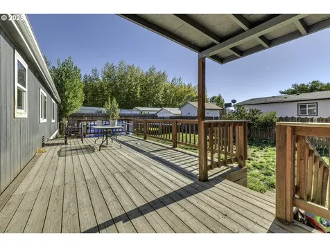 409 Wolfe Avenue Amity OR 97101