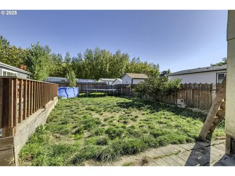 409 Wolfe Avenue Amity OR 97101