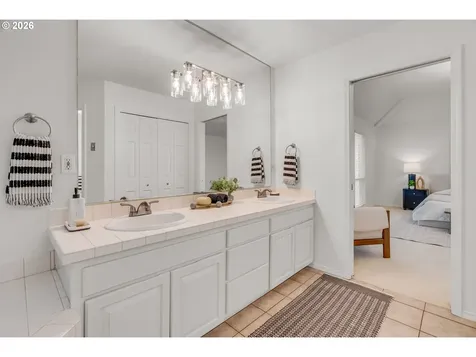 4755 SW Joshua Street Tualatin OR 97062