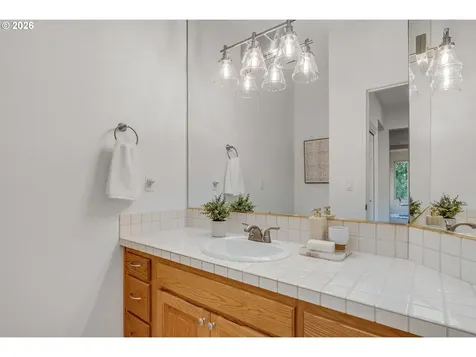 4755 SW Joshua Street Tualatin OR 97062