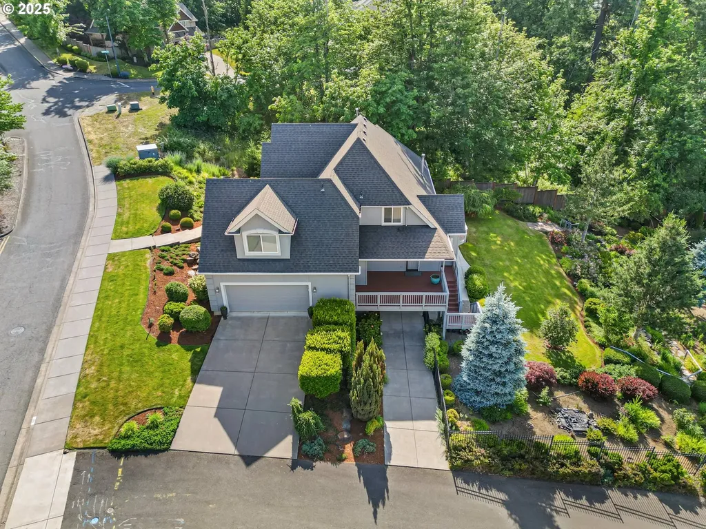 380 Mountaingate Drive Springfield OR 97478
