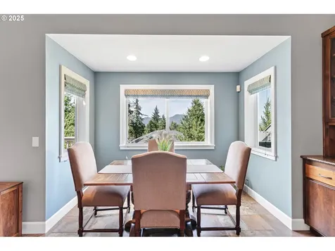380 Mountaingate Drive Springfield OR 97478