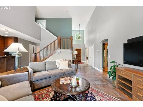 380 Mountaingate Drive Springfield OR 97478