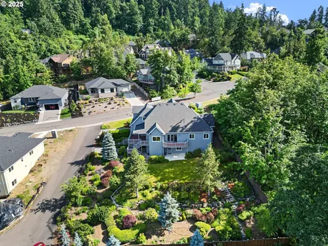 380 Mountaingate Drive Springfield OR 97478