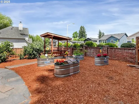 7913 SW Leiser Lane Portland OR 97224