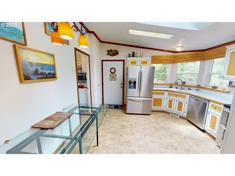1634 Idaho Street Port Orford OR 97465