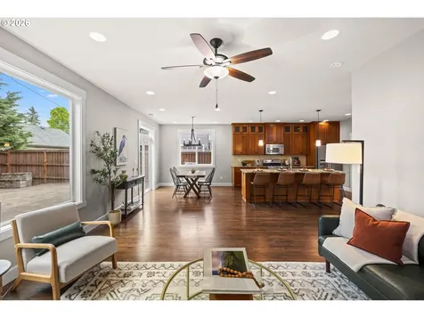 12795 Lindsay Anne Lane Oregon City OR 97045