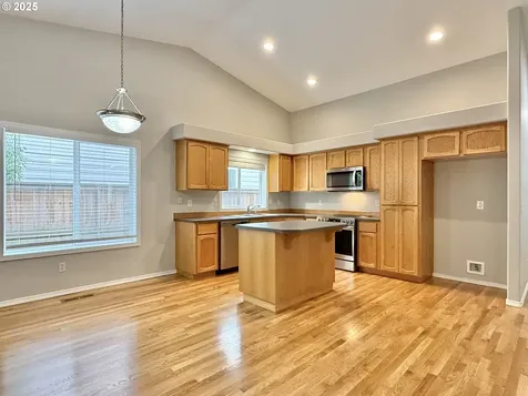 1403 51st Street Washougal WA 98671