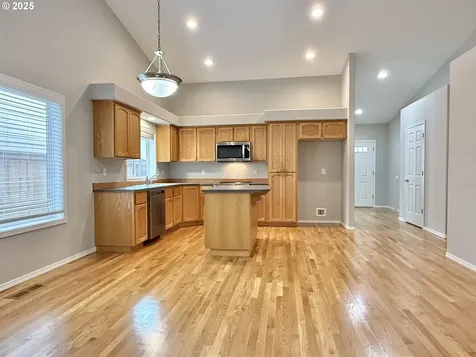 1403 51st Street Washougal WA 98671