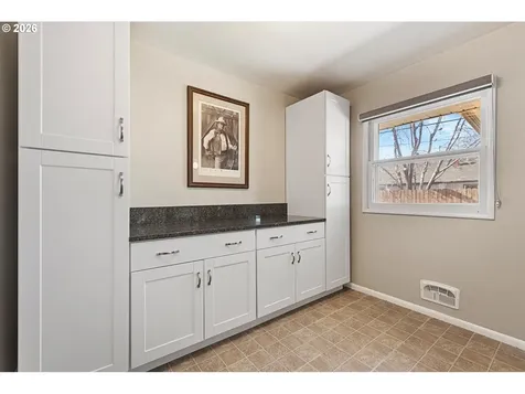 2975 N 3rd Street Baker City OR 97814