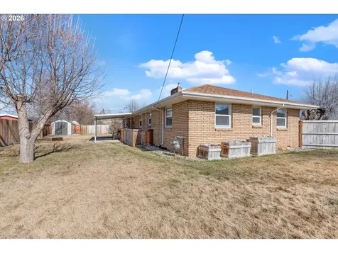 2975 N 3rd Street Baker City OR 97814