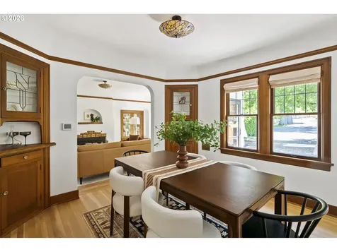 6627 SE 34th Avenue Portland OR 97202