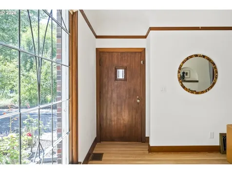 6627 SE 34th Avenue Portland OR 97202