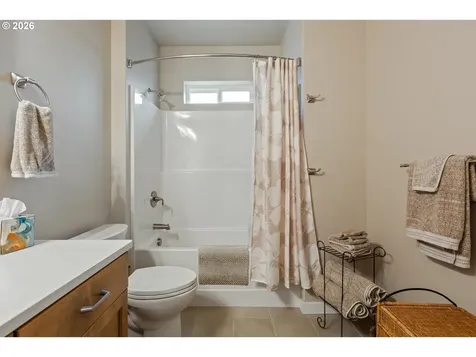 888 Medina Avenue Sutherlin OR 97479