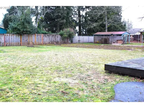 1909 NE 118th Avenue Portland OR 97220
