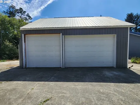 33050 Hillside Acres Road Gold Beach OR 97444