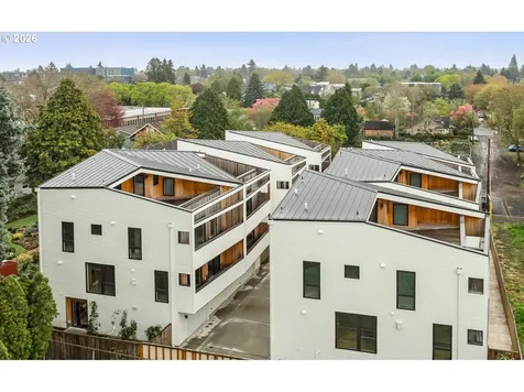 4635 N Campbell Avenue Portland OR 97217