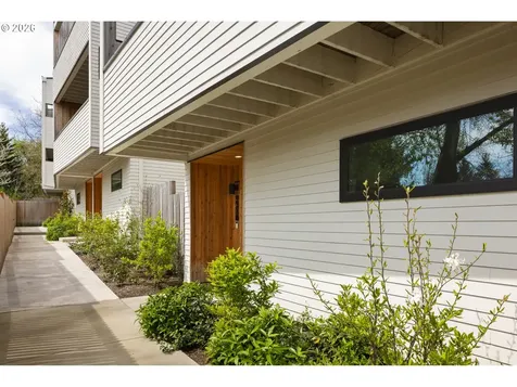 4635 N Campbell Avenue Portland OR 97217