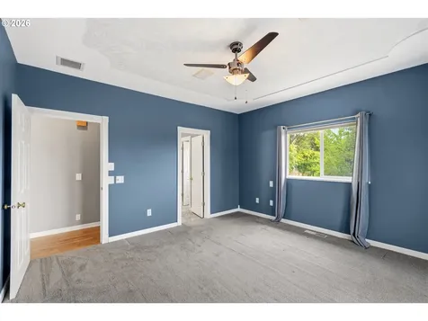 215 Eagle Drive Roseburg OR 97471