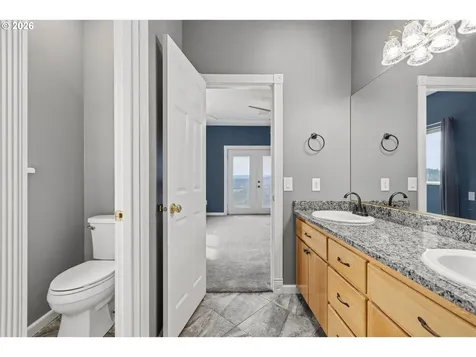 215 Eagle Drive Roseburg OR 97471