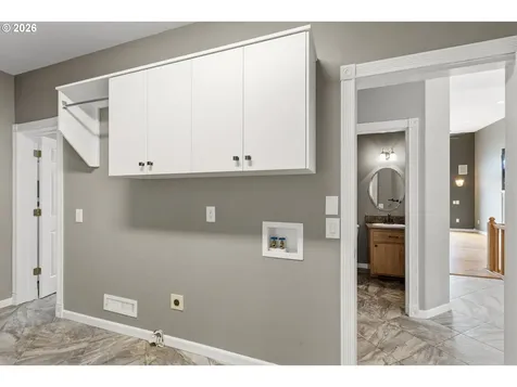 215 Eagle Drive Roseburg OR 97471