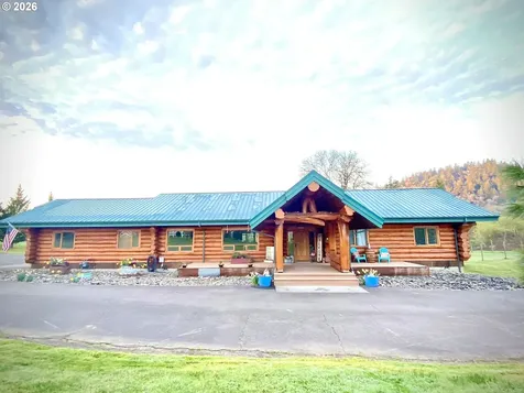 125 Kestrel Lane Roseburg OR 97471