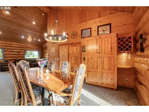 125 Kestrel Lane Roseburg OR 97471