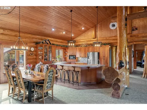 125 Kestrel Lane Roseburg OR 97471