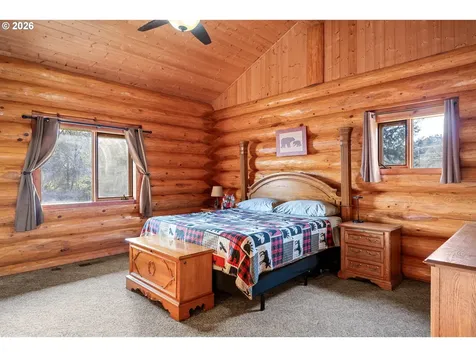 125 Kestrel Lane Roseburg OR 97471