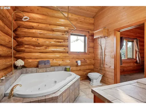 125 Kestrel Lane Roseburg OR 97471