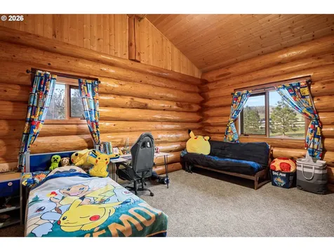 125 Kestrel Lane Roseburg OR 97471