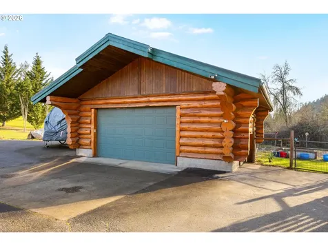 125 Kestrel Lane Roseburg OR 97471