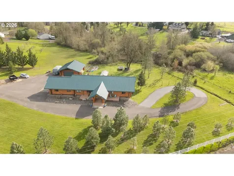 125 Kestrel Lane Roseburg OR 97471