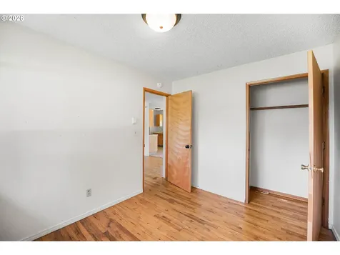 10323 NE 58th Street Vancouver WA 98662