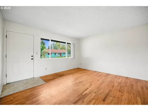 10323 NE 58th Street Vancouver WA 98662