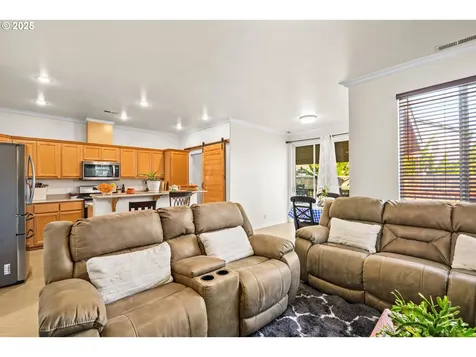 5501 Jeffrey Way Eugene OR 97402