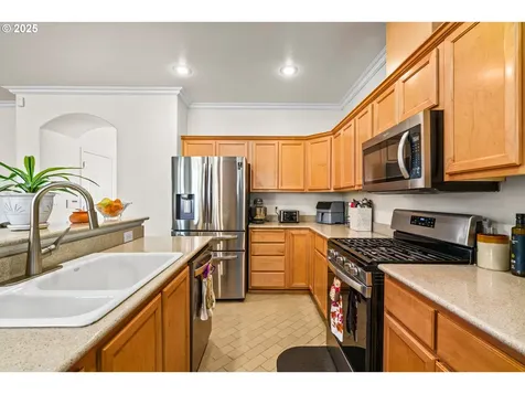 5501 Jeffrey Way Eugene OR 97402