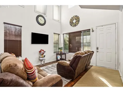 5501 Jeffrey Way Eugene OR 97402