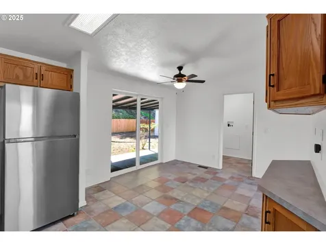 2545 W Military Avenue Roseburg OR 97471