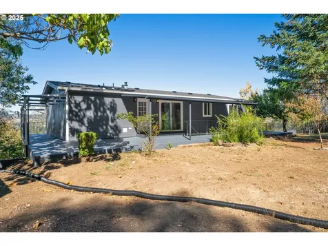 2545 W Military Avenue Roseburg OR 97471