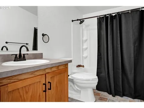 2545 W Military Avenue Roseburg OR 97471