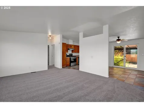 2545 W Military Avenue Roseburg OR 97471