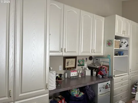 88098 Riverview Avenue Mapleton OR 97453