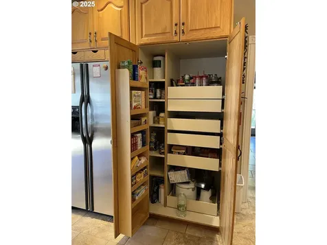 88098 Riverview Avenue Mapleton OR 97453