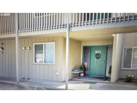 68651 E Bowmans Circle Welches OR 97067